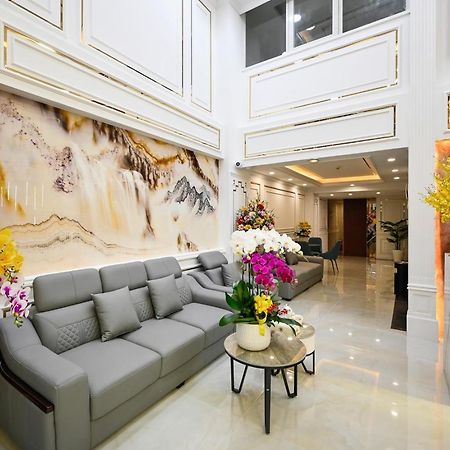 โรงแรมวิเวียน โฮจิมินห์ซิตี้ ภายนอก รูปภาพ